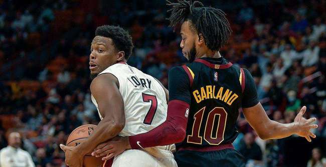 足坛的热议 足坛的热议