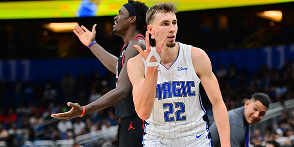 充满荣耀的 充满荣耀的