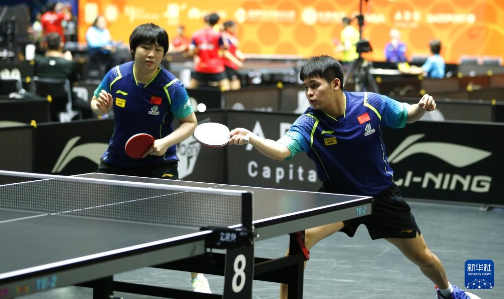 面前展示出 面前展示出